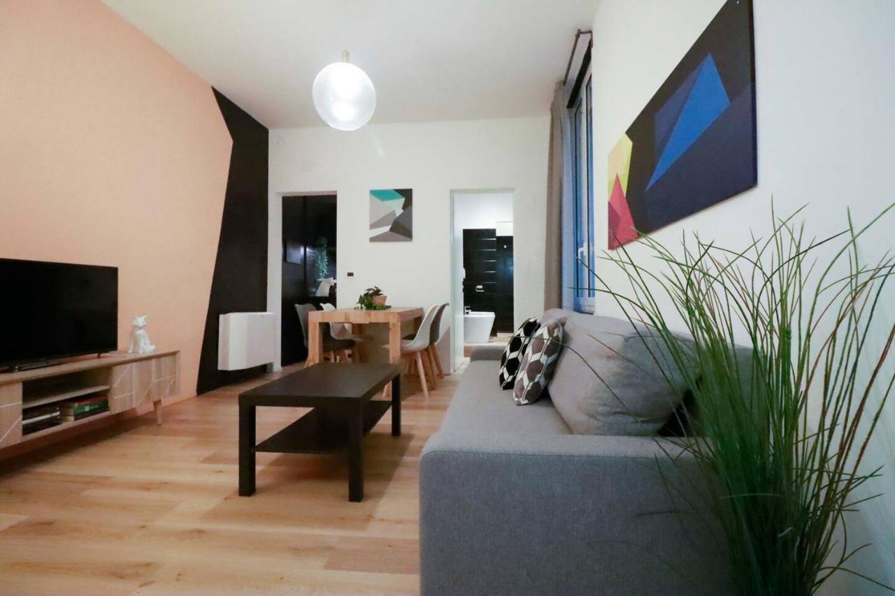 Casa Agnese Apartment เจนัว ภายนอก รูปภาพ