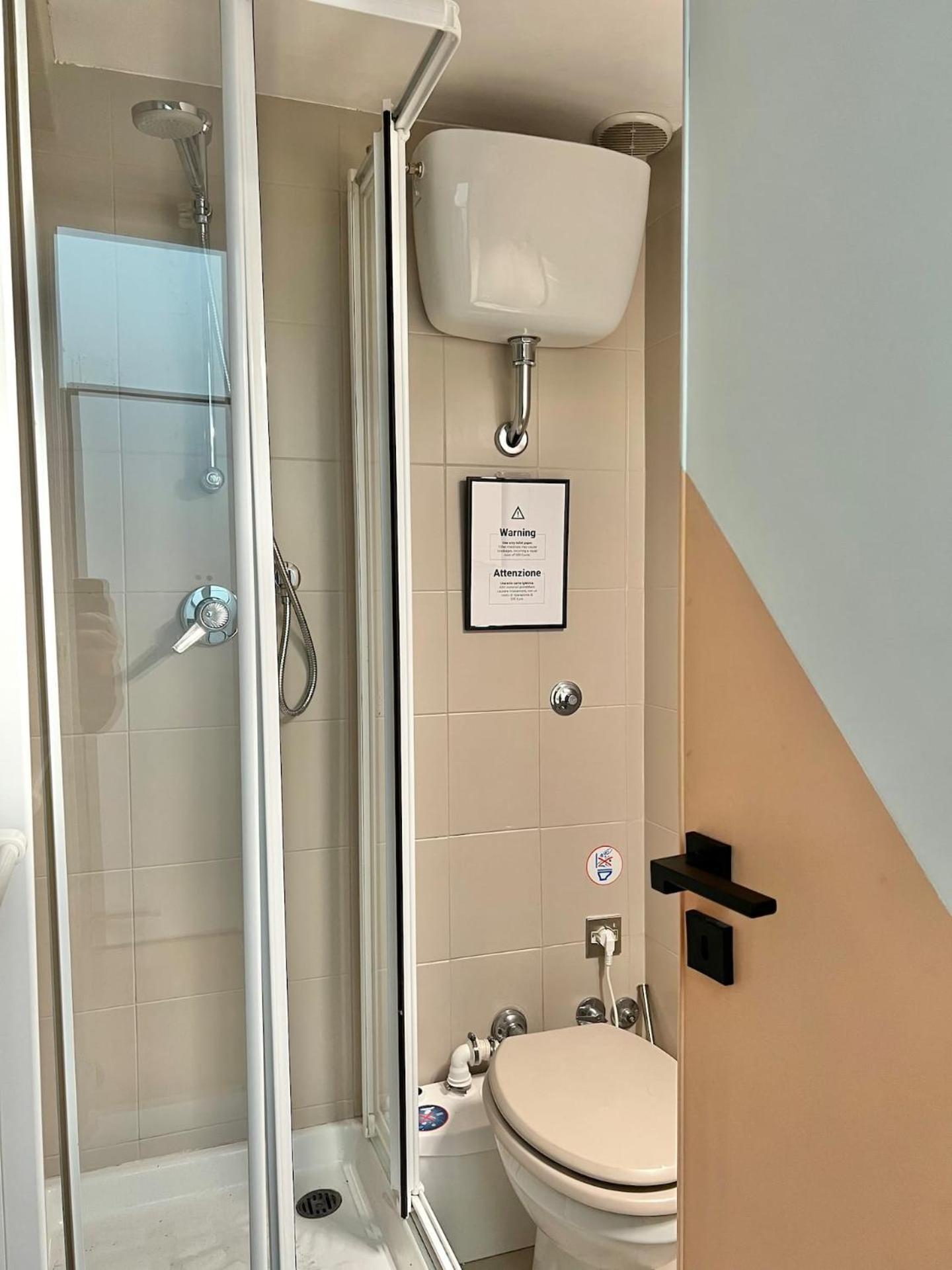 Casa Agnese Apartment เจนัว ภายนอก รูปภาพ